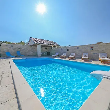 Marina Villa *